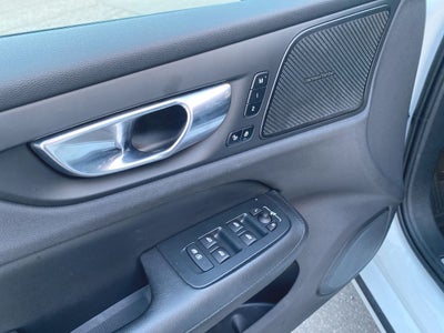 2023 Volvo S60 B5 Plus Black Edition