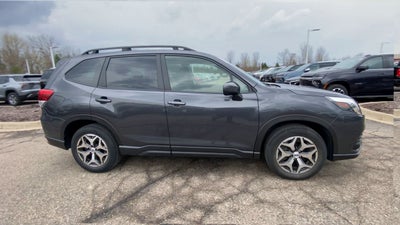 2022 Subaru Forester Premium
