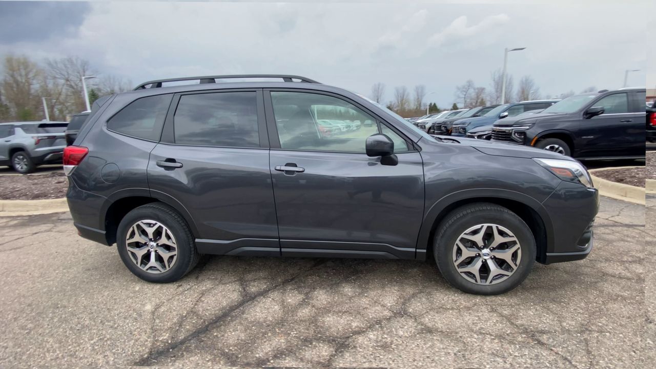 2022 Subaru Forester Premium