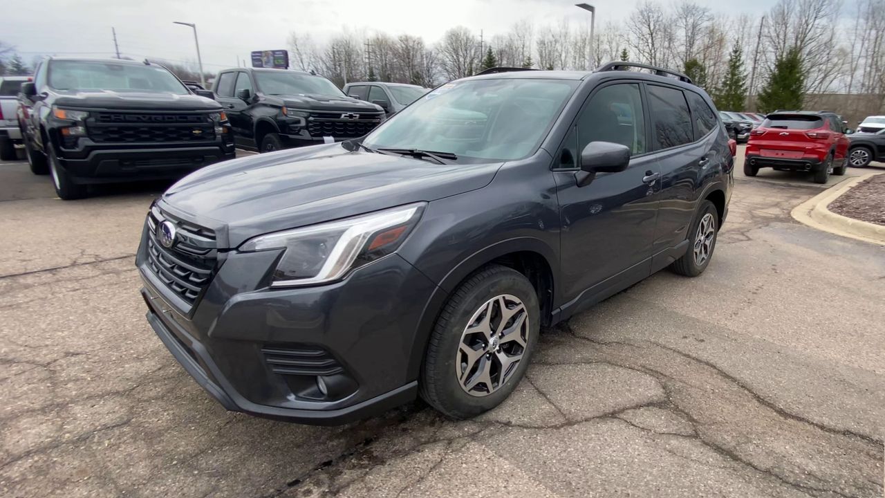 2022 Subaru Forester Premium