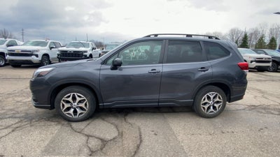 2022 Subaru Forester Premium