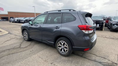 2022 Subaru Forester Premium