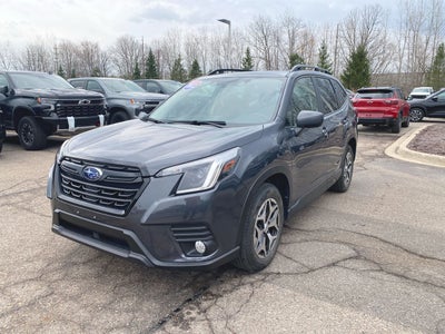 2022 Subaru Forester Premium