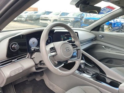 2023 Hyundai Elantra SEL