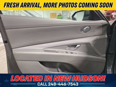 2025 Hyundai Elantra SEL Convenience