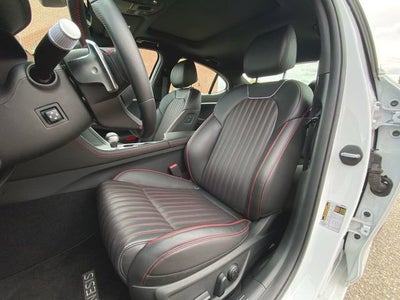 2024 Genesis G70 2.5T AWD