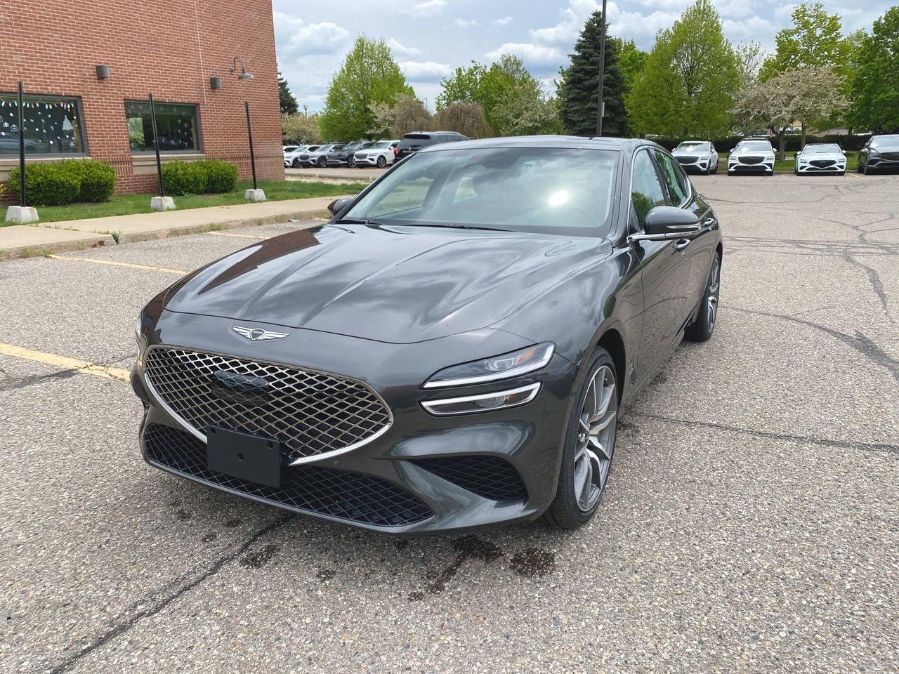 2025 Genesis G70 2.5T