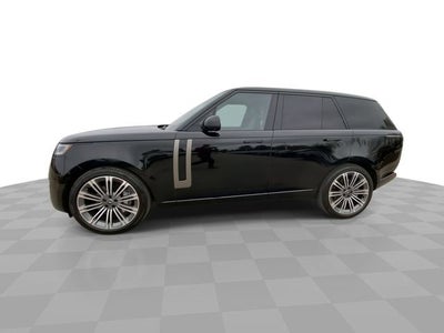 2025 Land Rover Range Rover SE