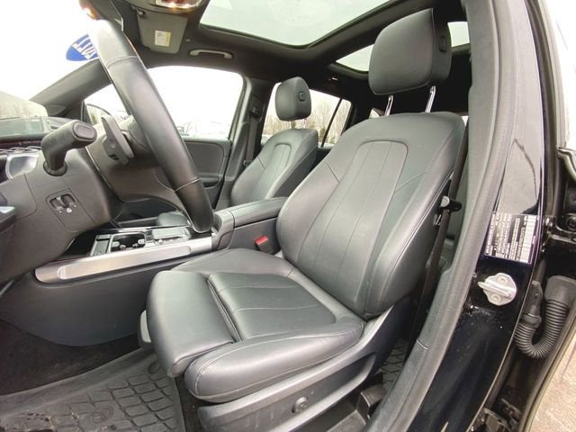 2022 Mercedes-Benz GLB 250 4MATIC®