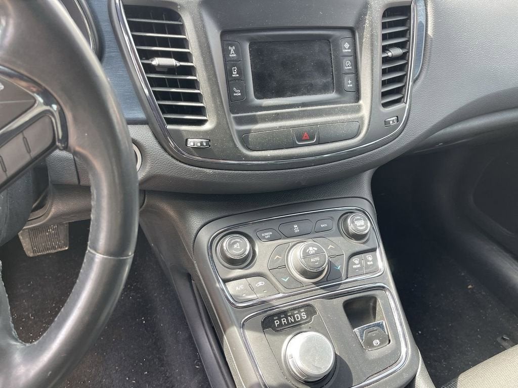 2015 Chrysler 200 S