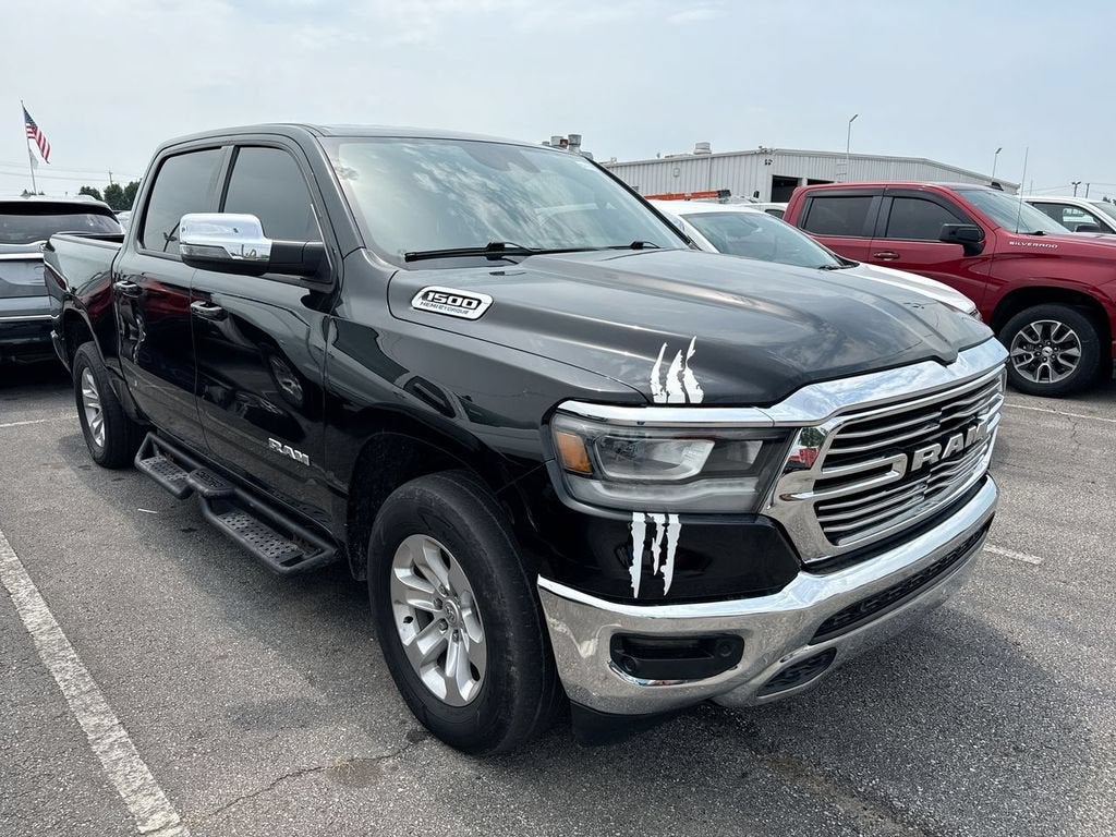 2023 RAM 1500 Laramie Crew Cab 4x4 5'7" Box