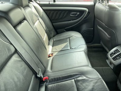 2018 Ford Taurus SEL