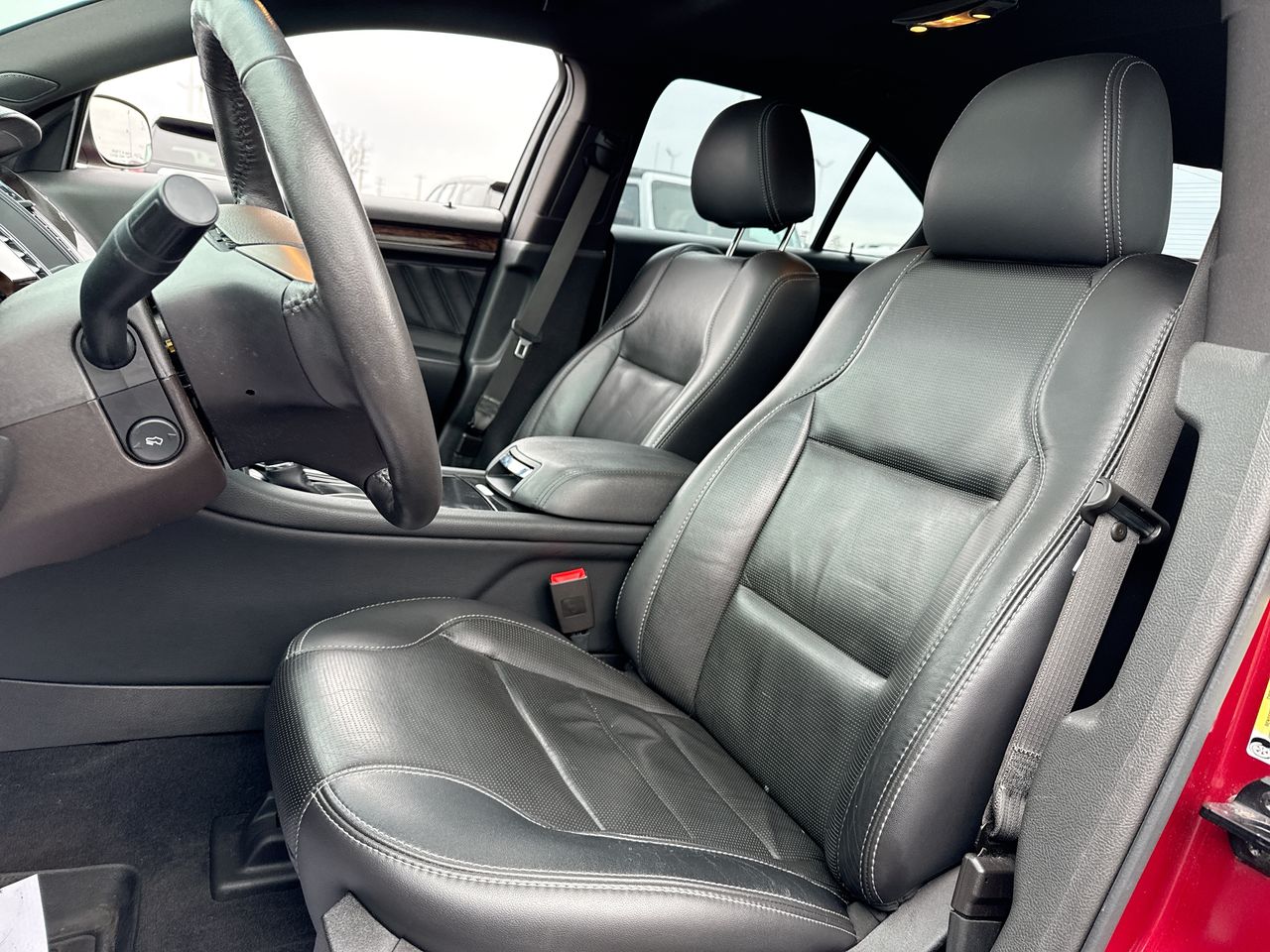 2019 Ford Taurus Limited