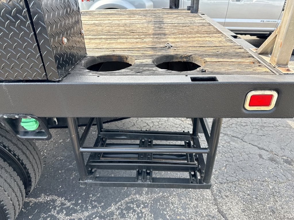 2008 Ford Super Duty F-550 DRW XL