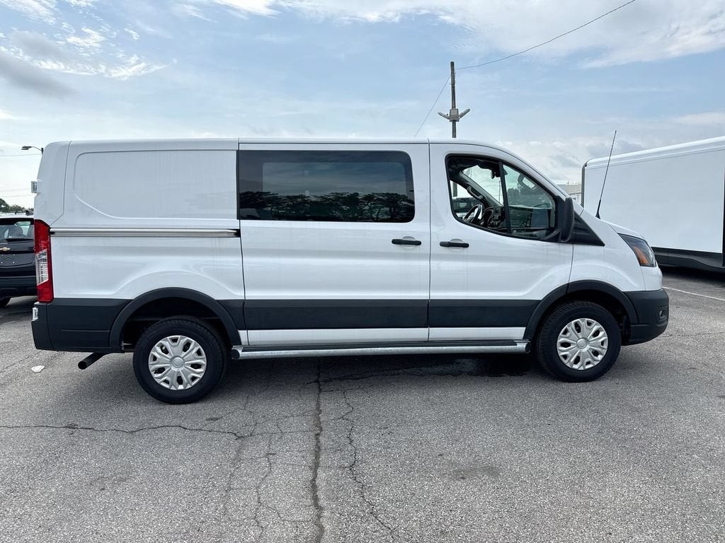 2025 Ford Transit Cargo Van T-250 130" Low Rf 9070 GVWR RWD