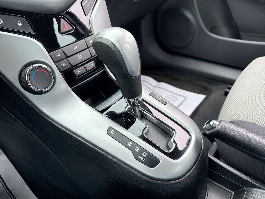 2013 Chevrolet Cruze LS