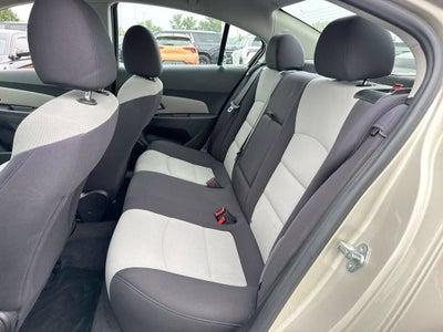 2013 Chevrolet Cruze LS
