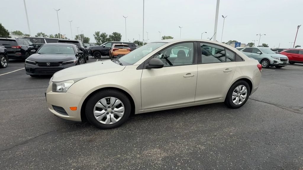 2013 Chevrolet Cruze LS