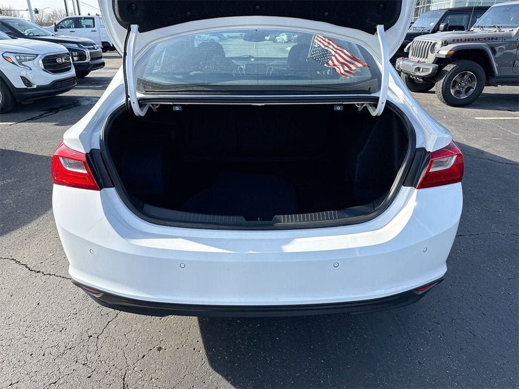 2023 Chevrolet Malibu FL