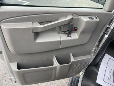 2023 Chevrolet Express Passenger 3500 LS
