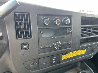 2014 Chevrolet Express Cutaway 3500 3500 Van 139
