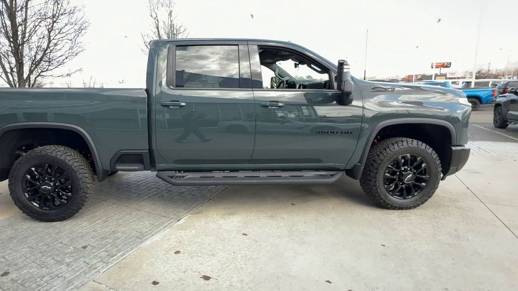 2025 Chevrolet Silverado 3500 HD LTZ