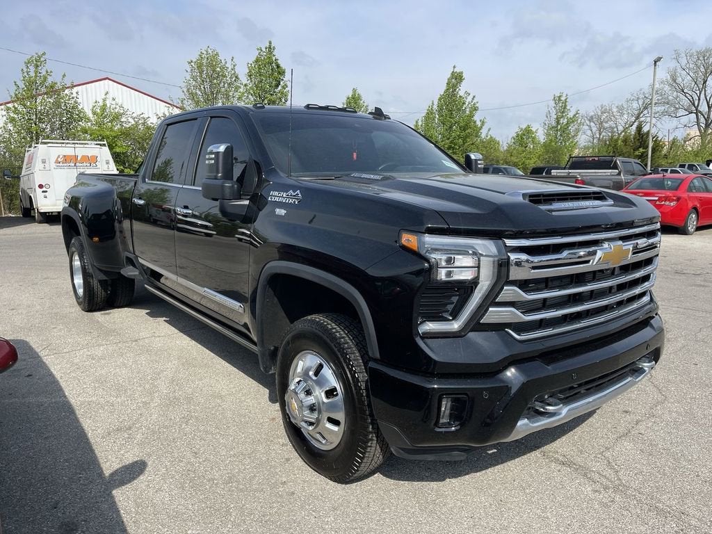 2026 Chevrolet Silverado 3500 HD High Country DRW