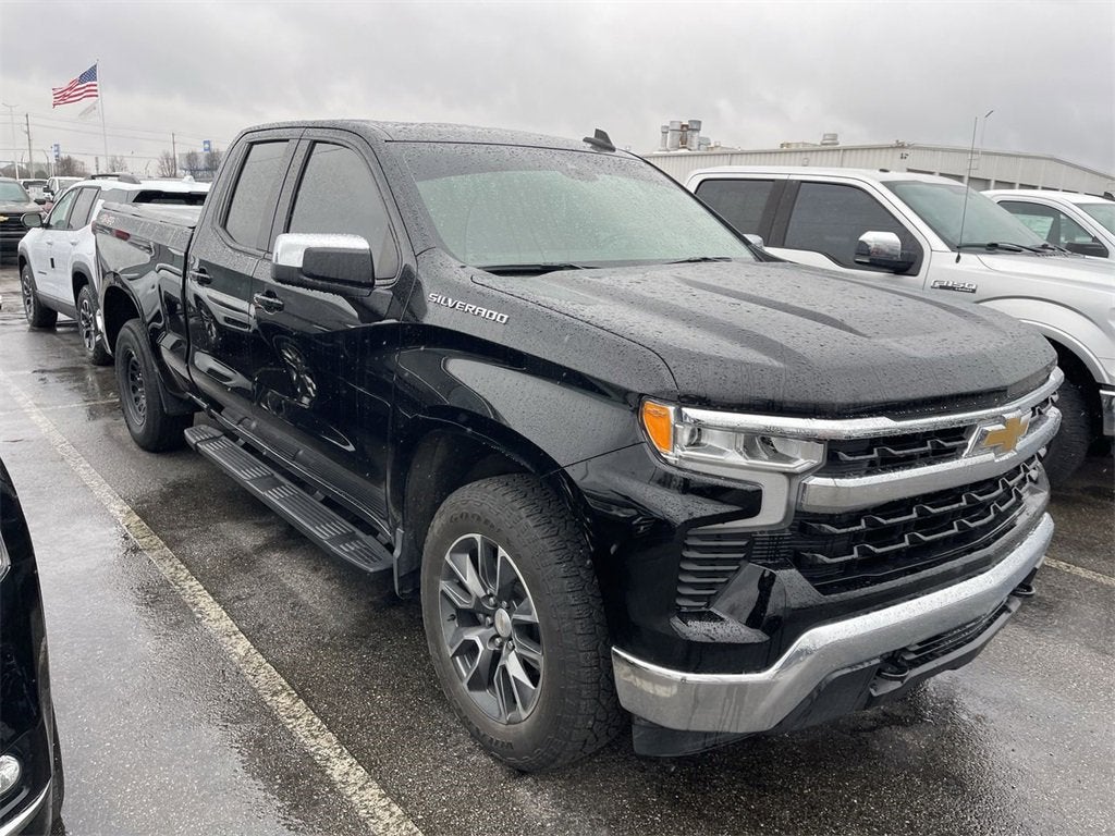 2022 Chevrolet Silverado 1500 LT (2FL)