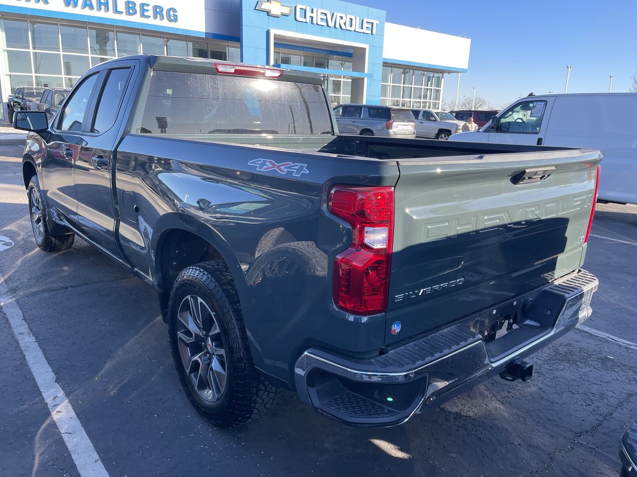 2025 Chevrolet Silverado 1500 LT (2FL)