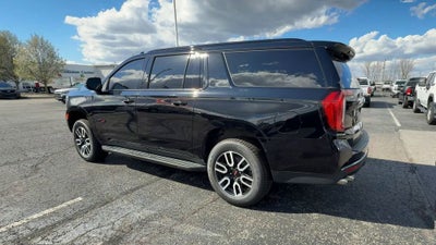 2022 GMC Yukon XL AT4