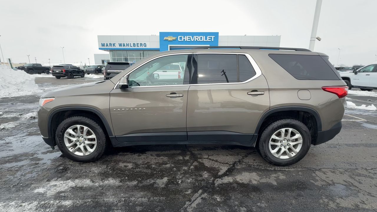 2020 Chevrolet Traverse LT Cloth