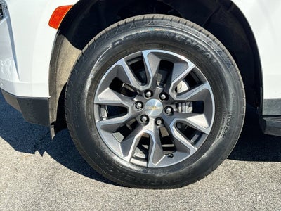 2023 Chevrolet Suburban LS