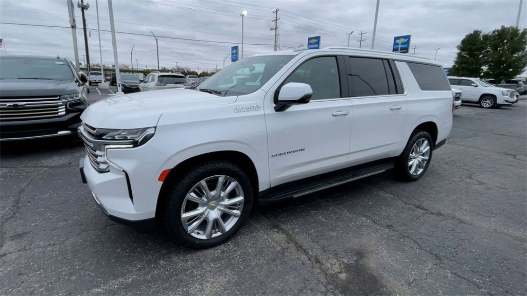 2023 Chevrolet Suburban High Country