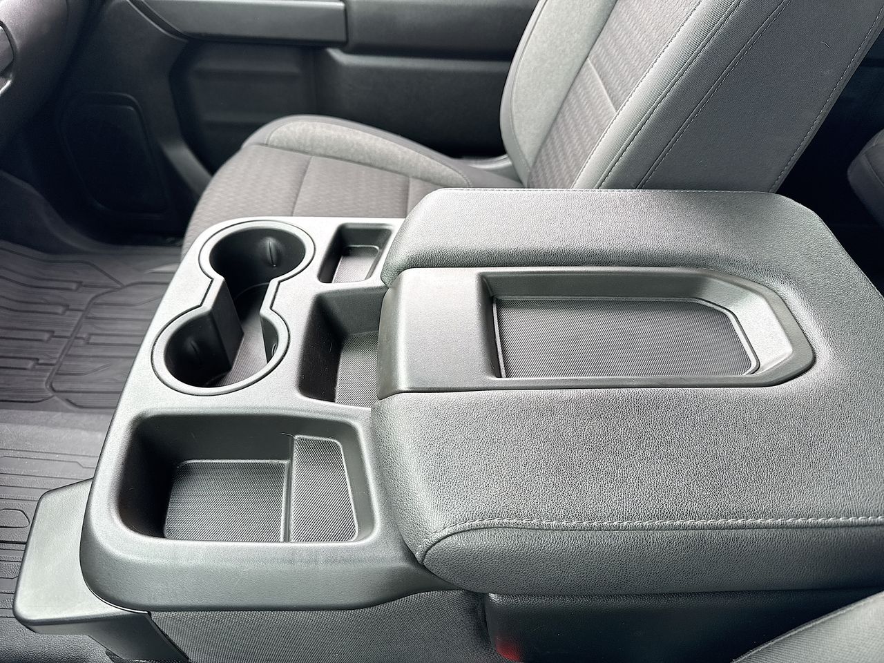 2024 GMC Sierra 2500 HD Pro