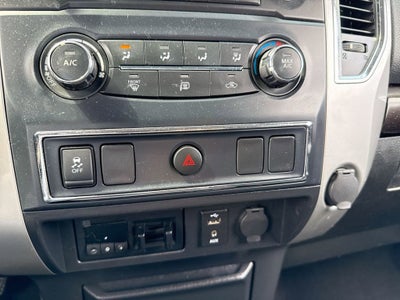 2017 Nissan Titan XD SV