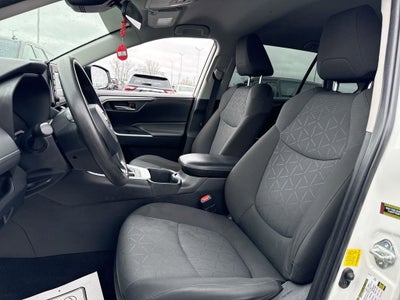 2022 Toyota RAV4 XLE