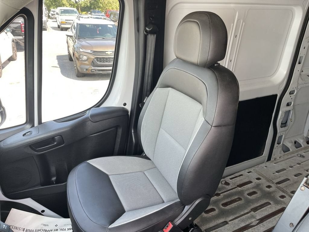2025 RAM ProMaster Cargo Van Tradesman