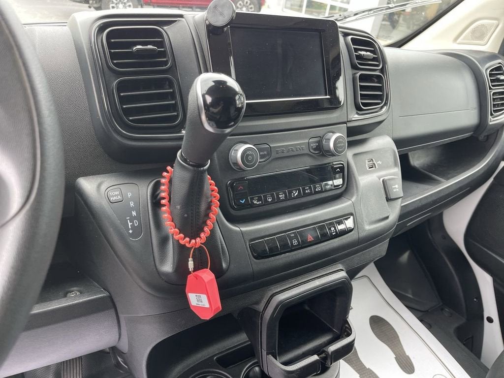 2025 RAM ProMaster Cargo Van Tradesman
