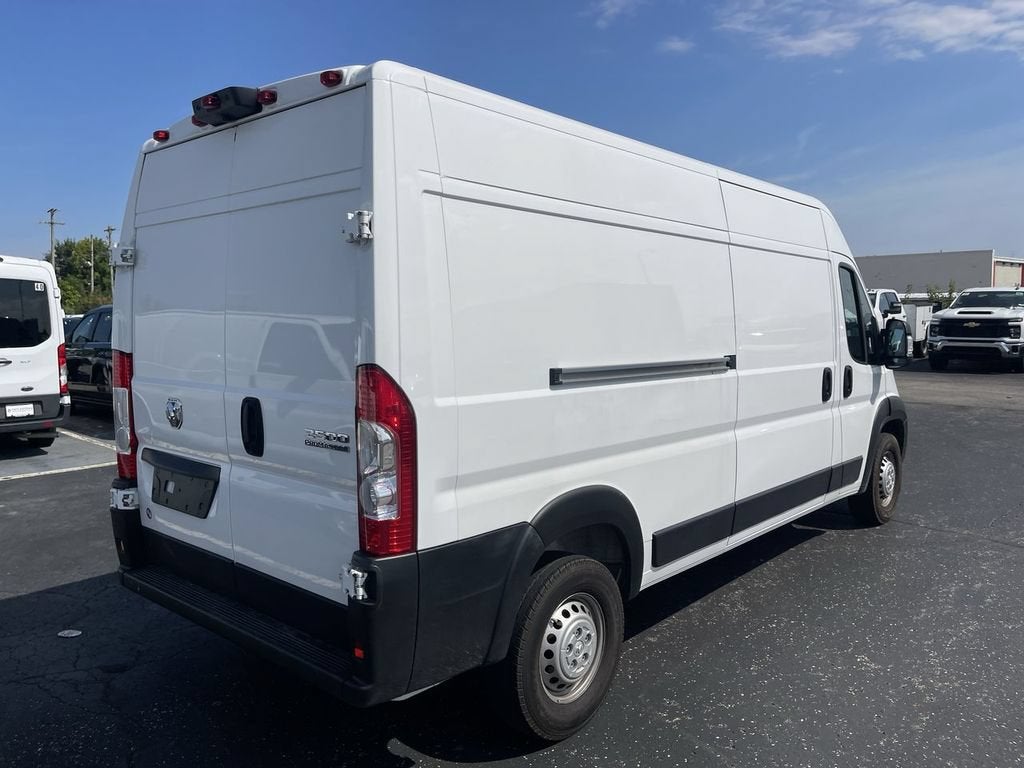 2026 RAM ProMaster Cargo Van Tradesman