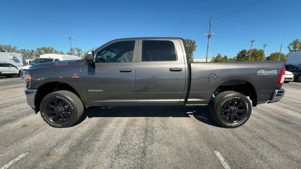 2022 RAM 2500 Big Horn Crew Cab 4x4 6'4" Box