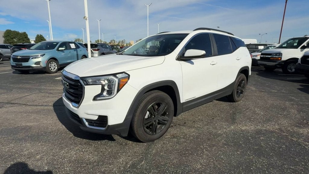 2022 GMC Terrain SLE
