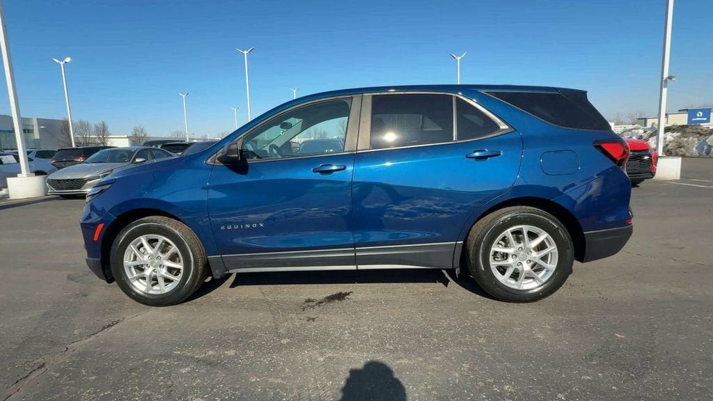 2022 Chevrolet Equinox LS