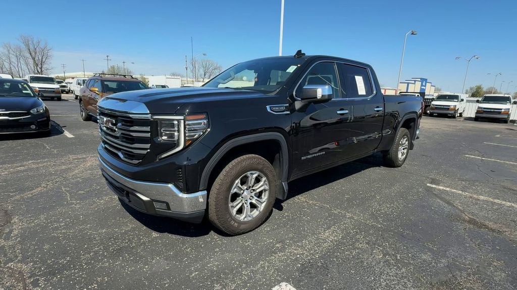 2022 GMC Sierra 1500 SLT