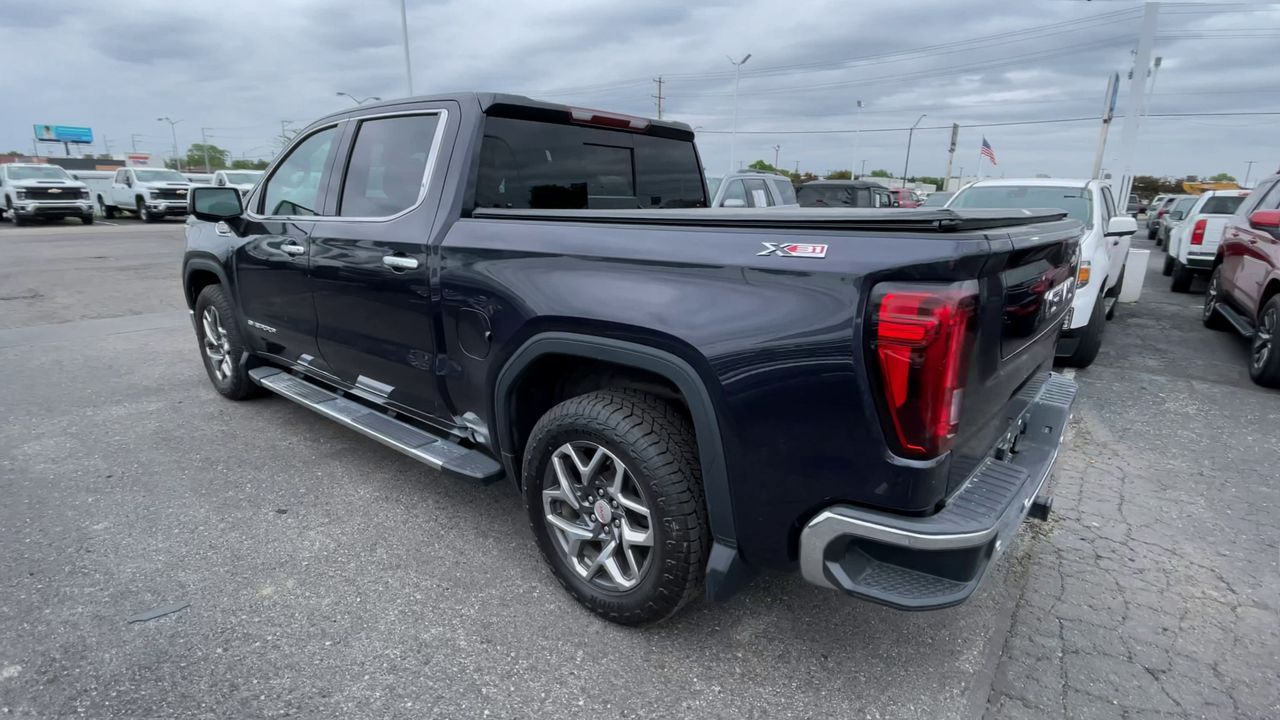 2023 GMC Sierra 1500 SLT