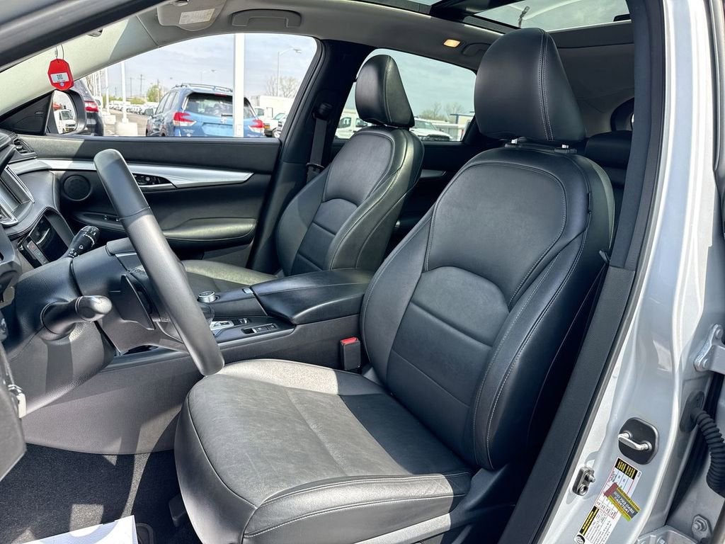 2019 INFINITI QX50 LUXE