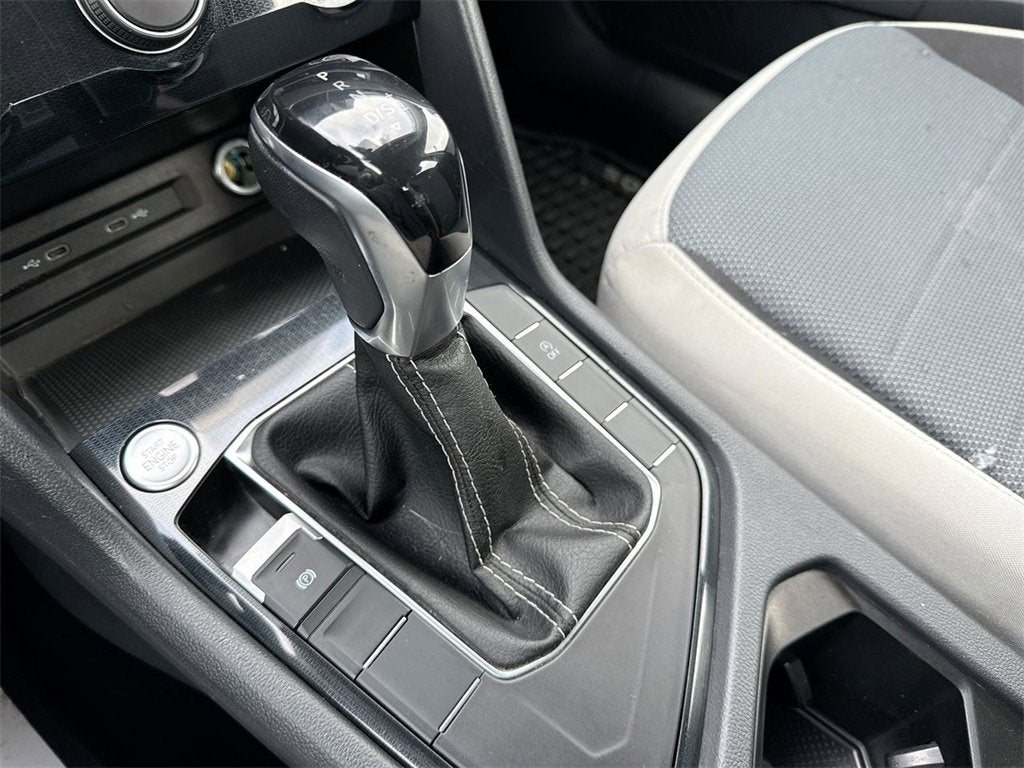 2025 Volkswagen Taos S