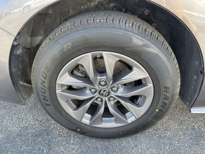 2021 Toyota Sienna LE