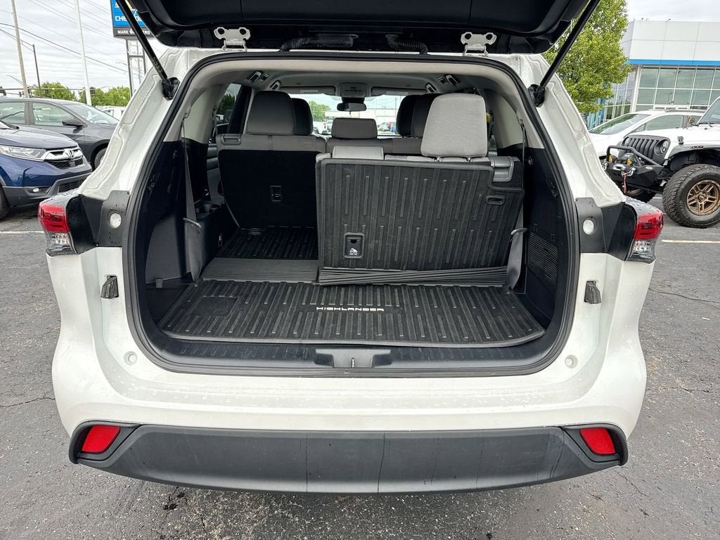 2023 Toyota Highlander L