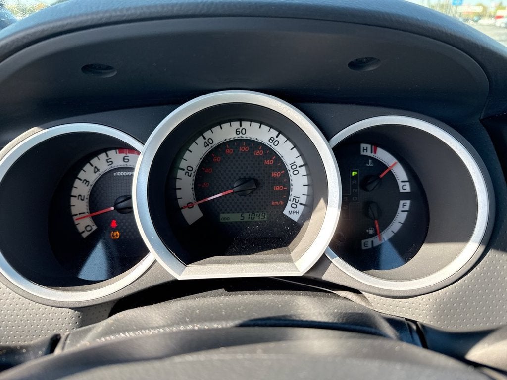 2013 Toyota Tacoma 2WD Regular Cab Standard Bed I4 Manual (Natl)