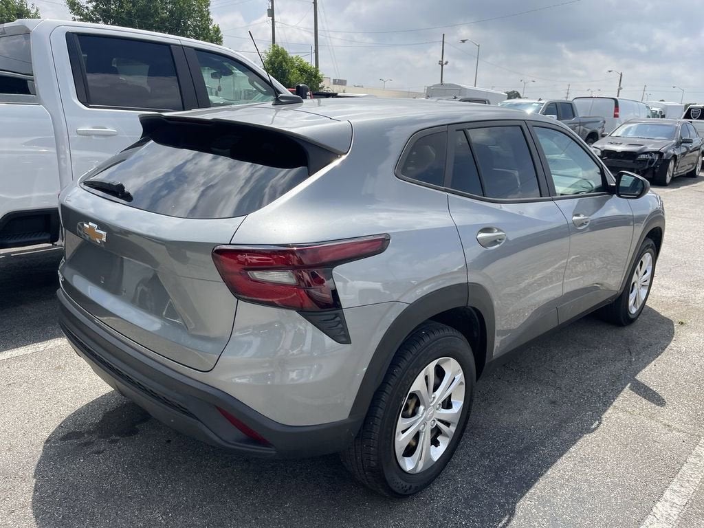 2024 Chevrolet Trax LS
